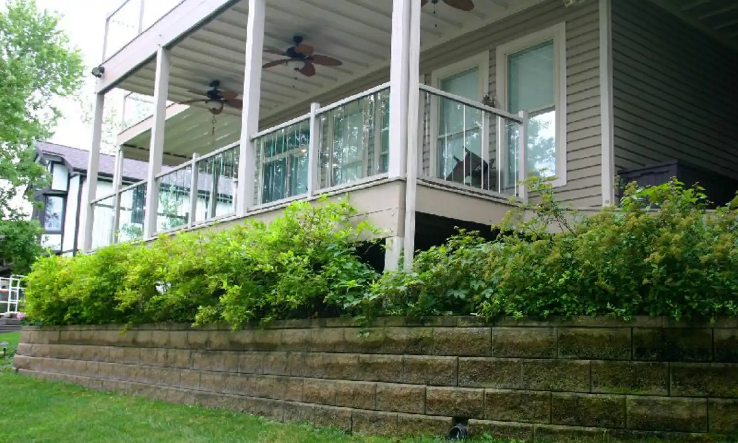 custom patio retaining wall installation dry ridge ky